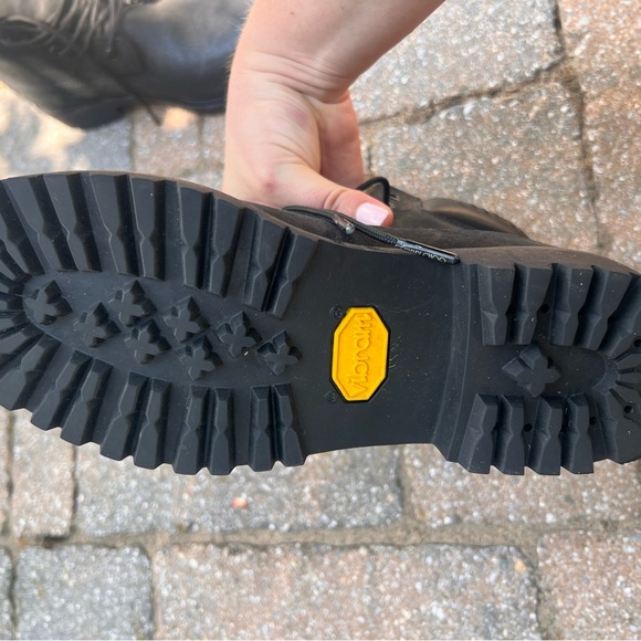 JIMMY CHOO X TIMBERLAND Nubuck Glitter Ankle Boots 7 Black Gunmetal - Picture 4 of 5